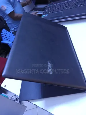 Laptop Acer Aspire ES1 2GB Intel Celeron HDD 160GB