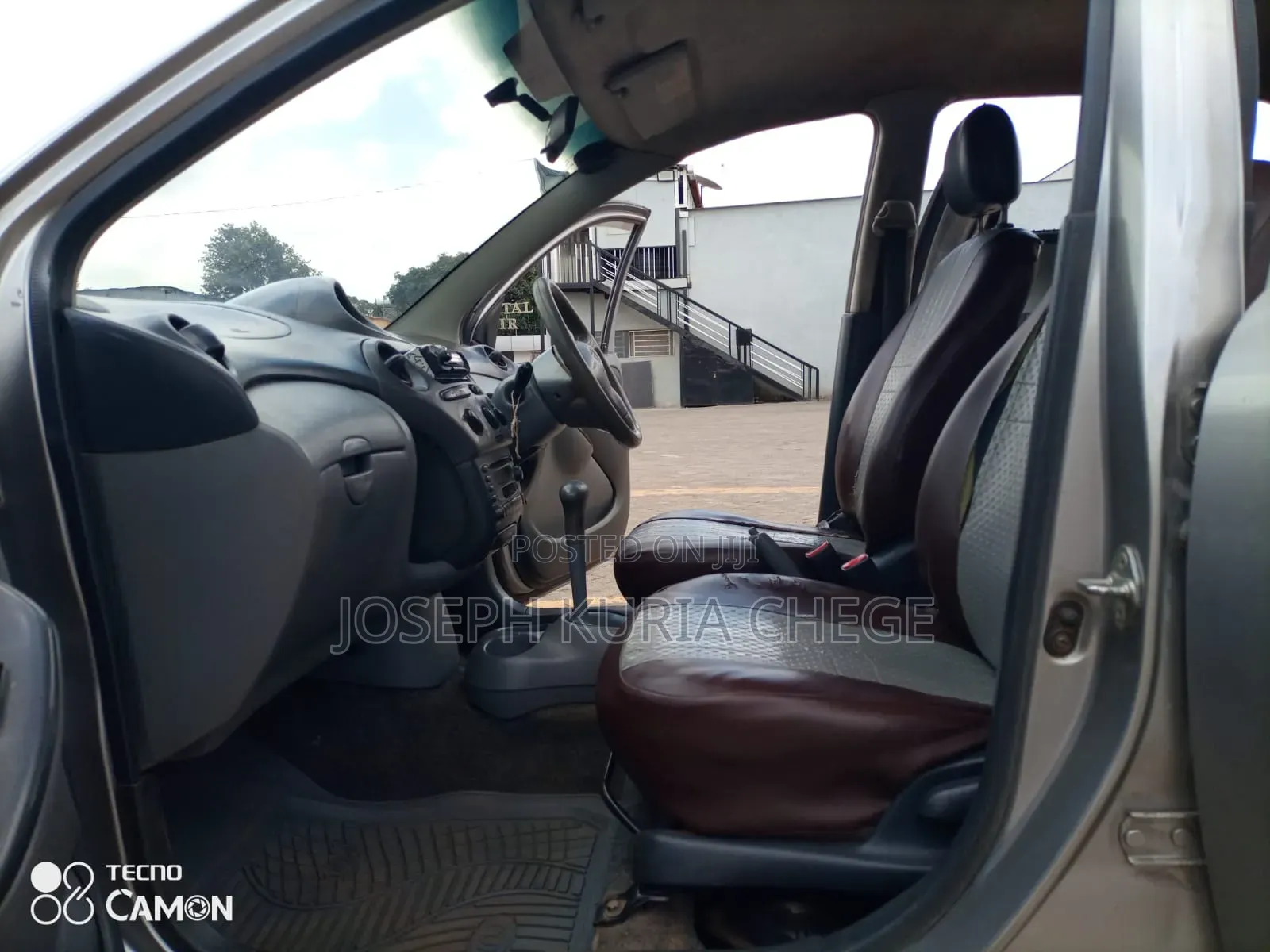 Toyota Vitz 2003 Gray