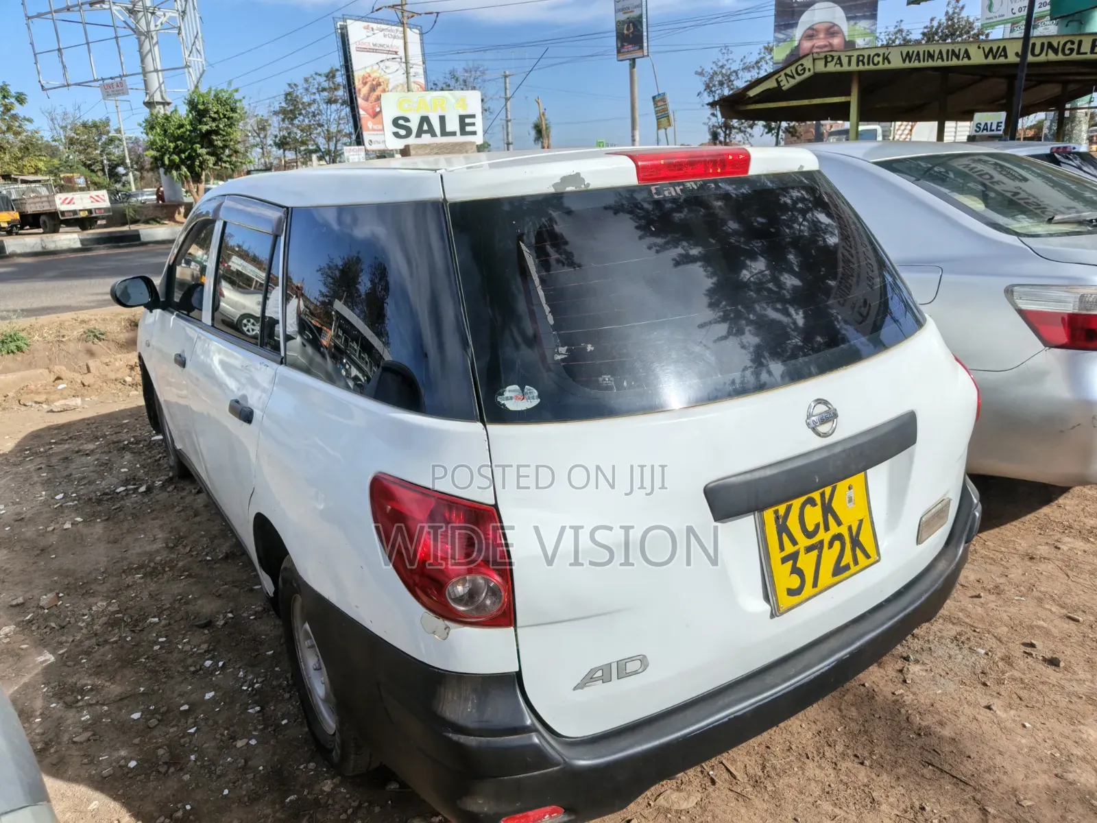 Nissan Advan 2010 White
