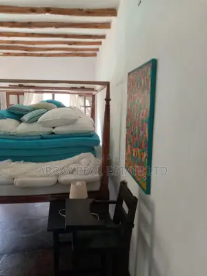5bdrm House in Barani for sale