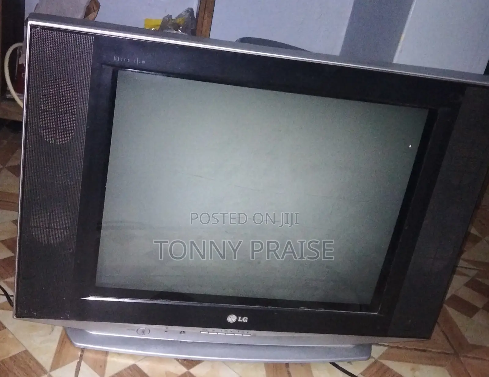 LG Model No:21FS4RG_TS
