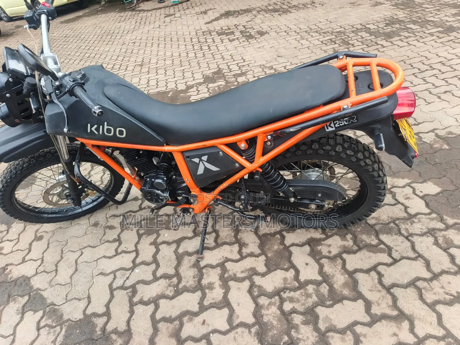 Kibo K250 2024 Orange
