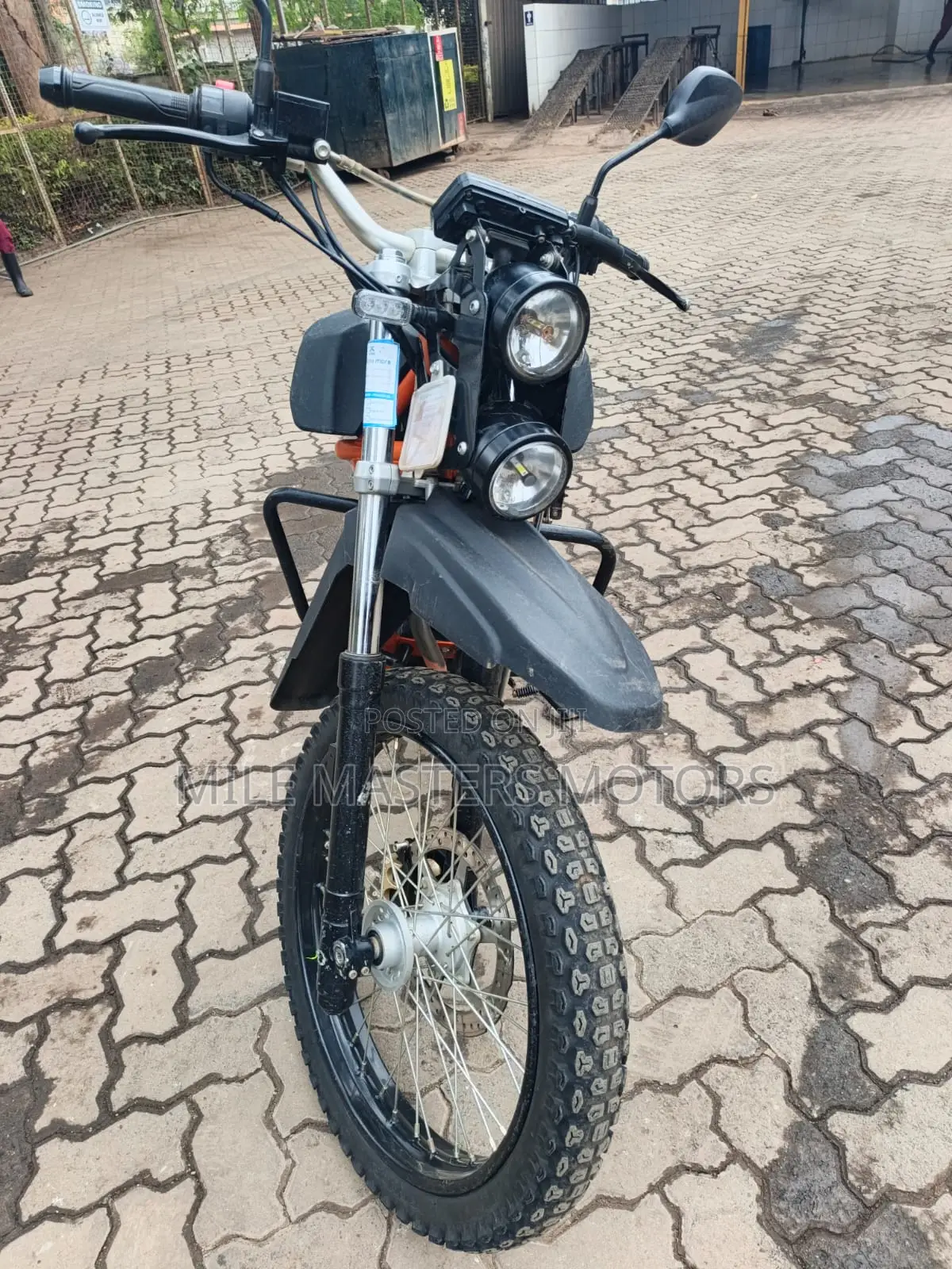 Kibo K250 2024 Orange