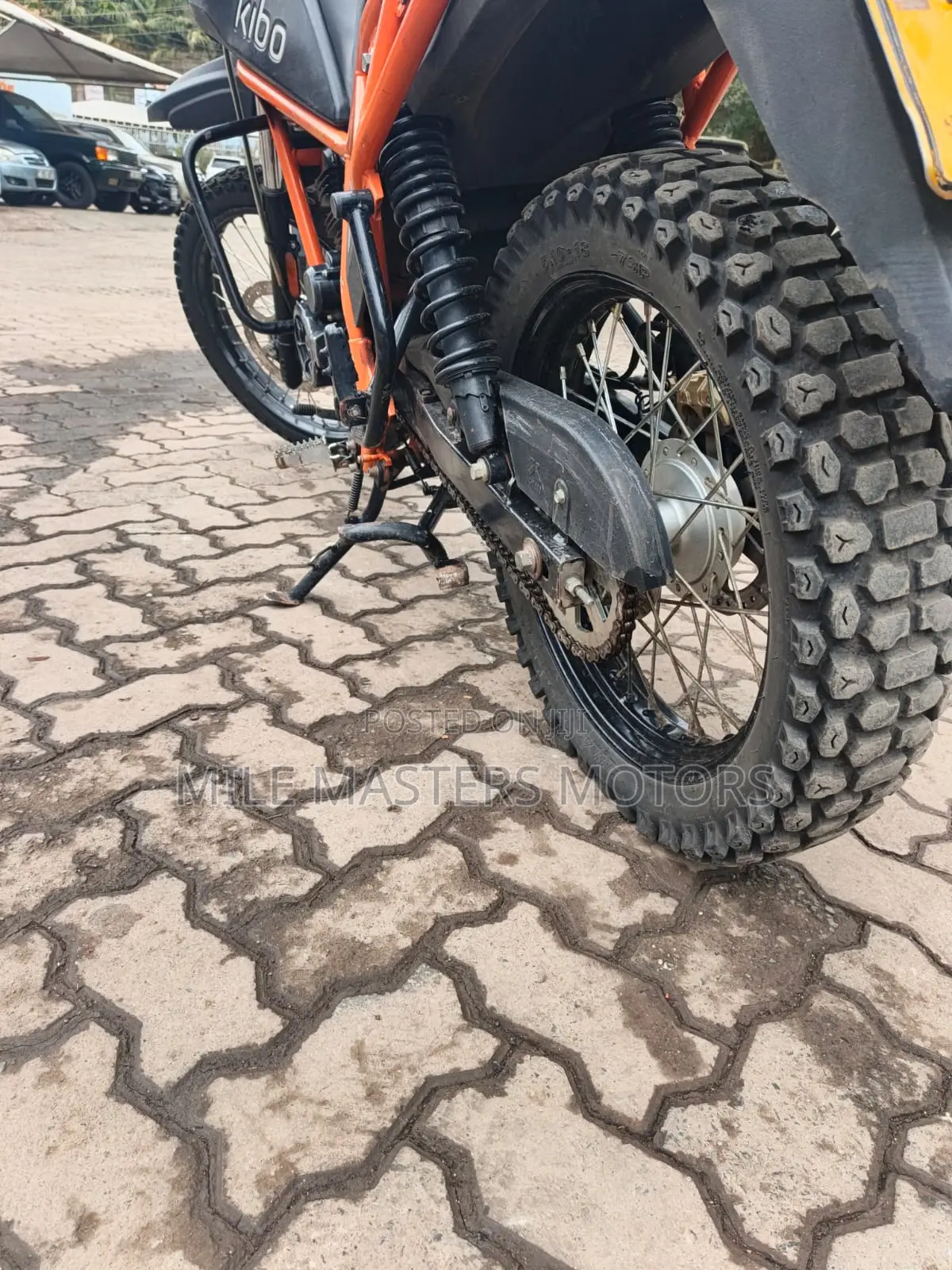 Kibo K250 2024 Orange