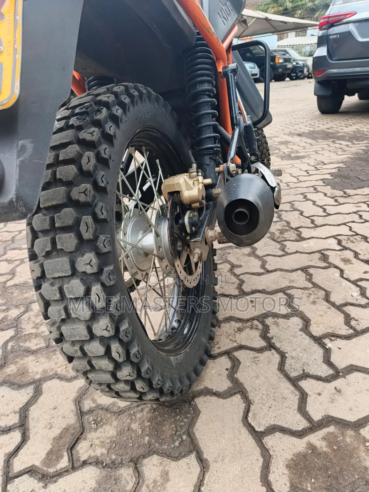 Kibo K250 2024 Orange