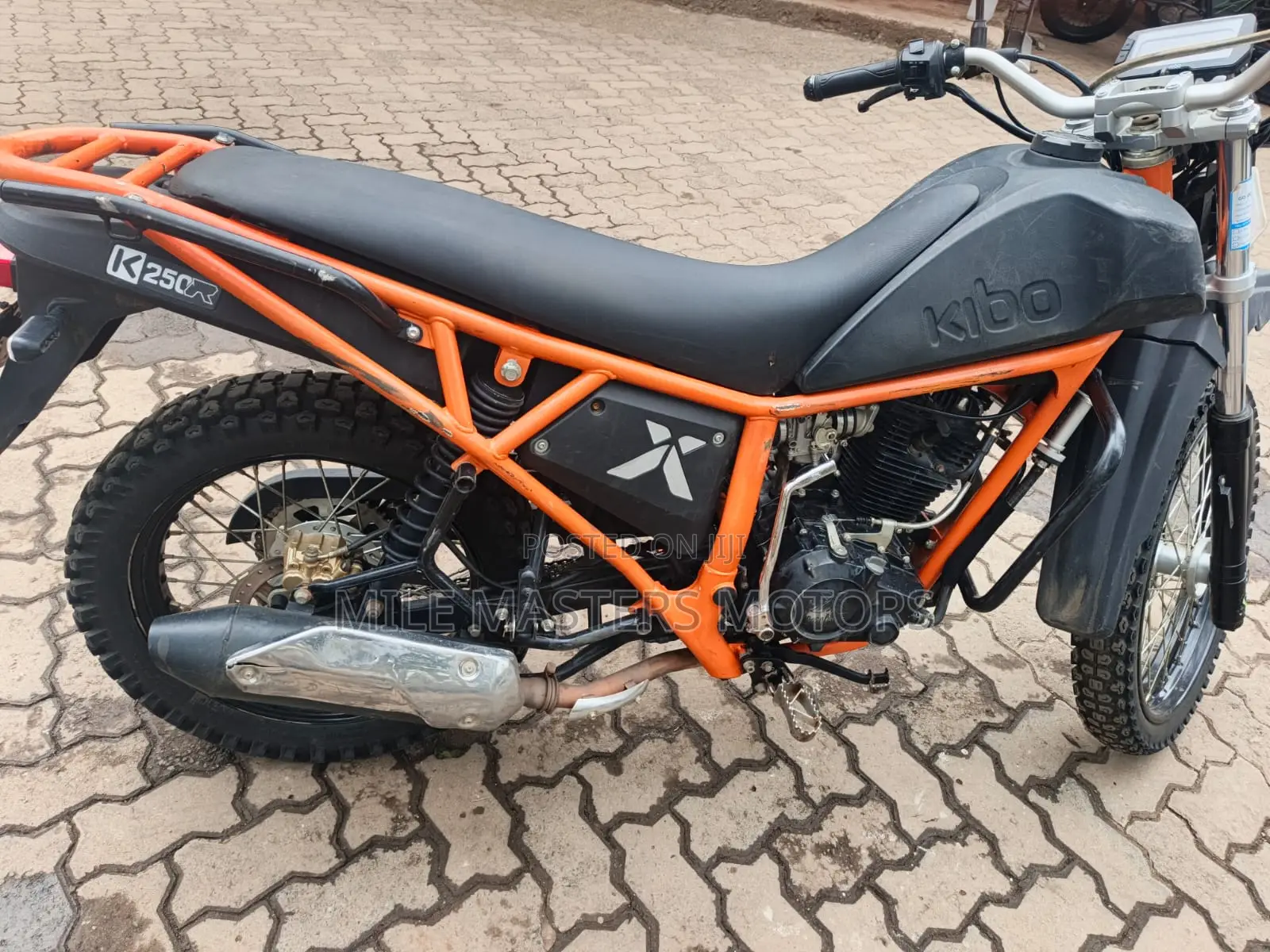 Kibo K250 2024 Orange