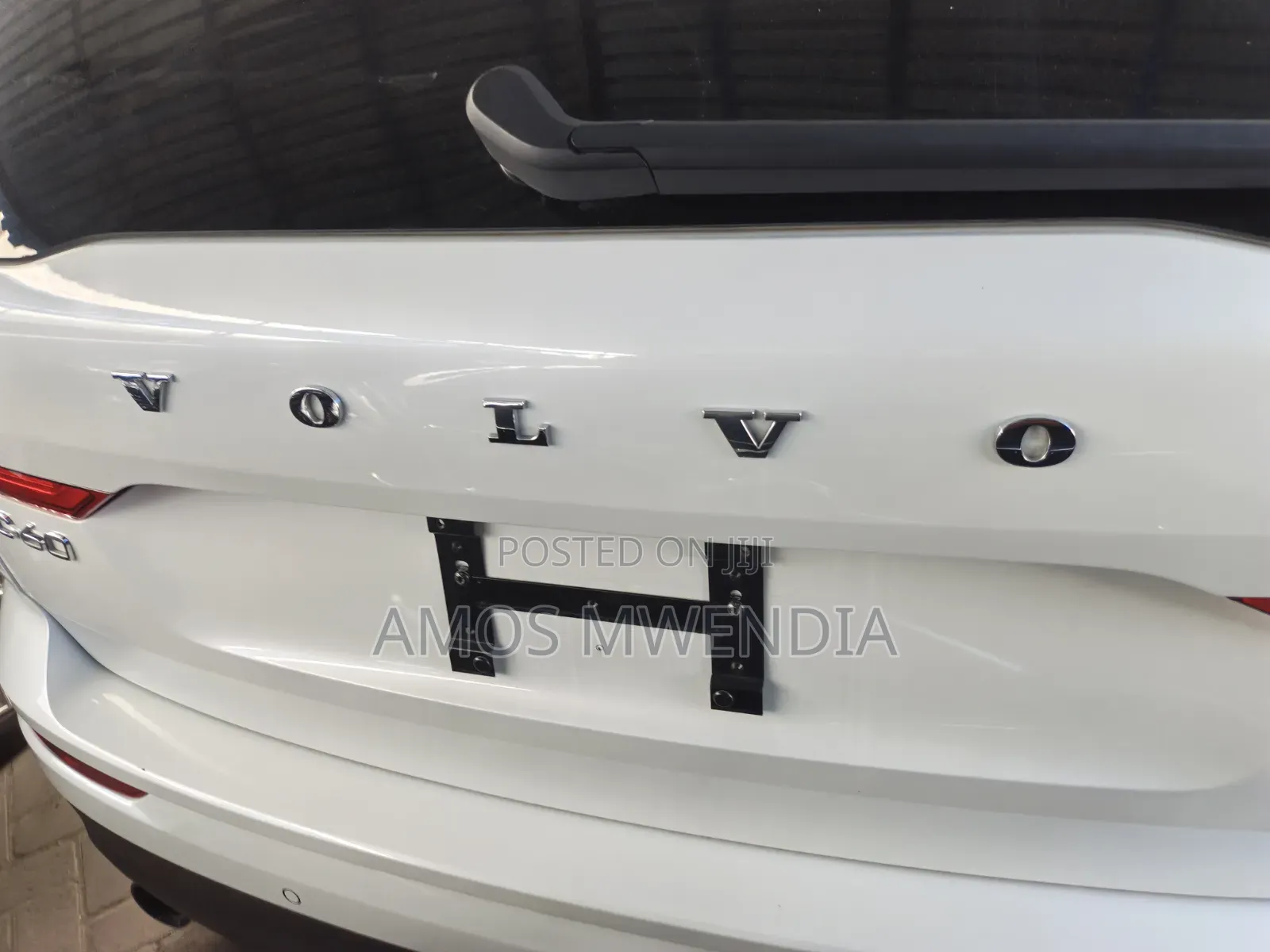 Volvo XC60 2019 White