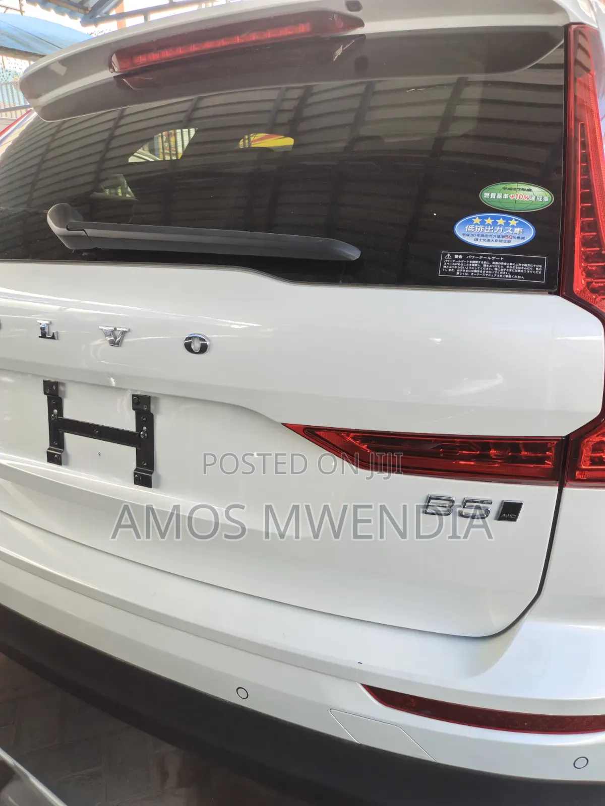 Volvo XC60 2019 White