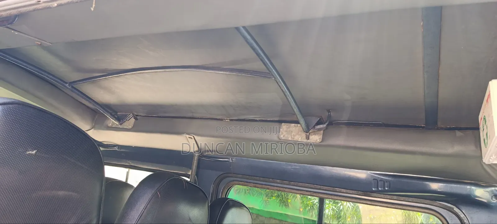 Nissan Caravan (Urvan) 1998 Blue