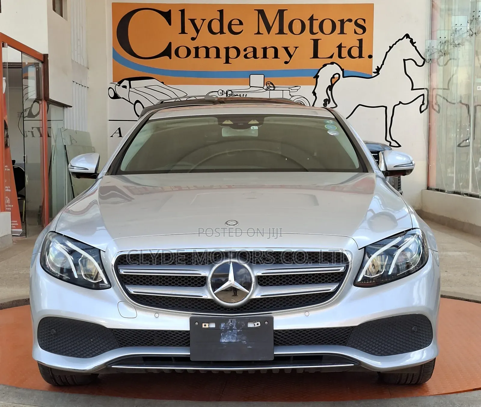 Mercedes-Benz E200 2016 Silver