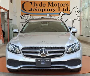 Mercedes-Benz E200 2016 Silver