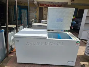 700litres Deep Freezer ( Ramtons)