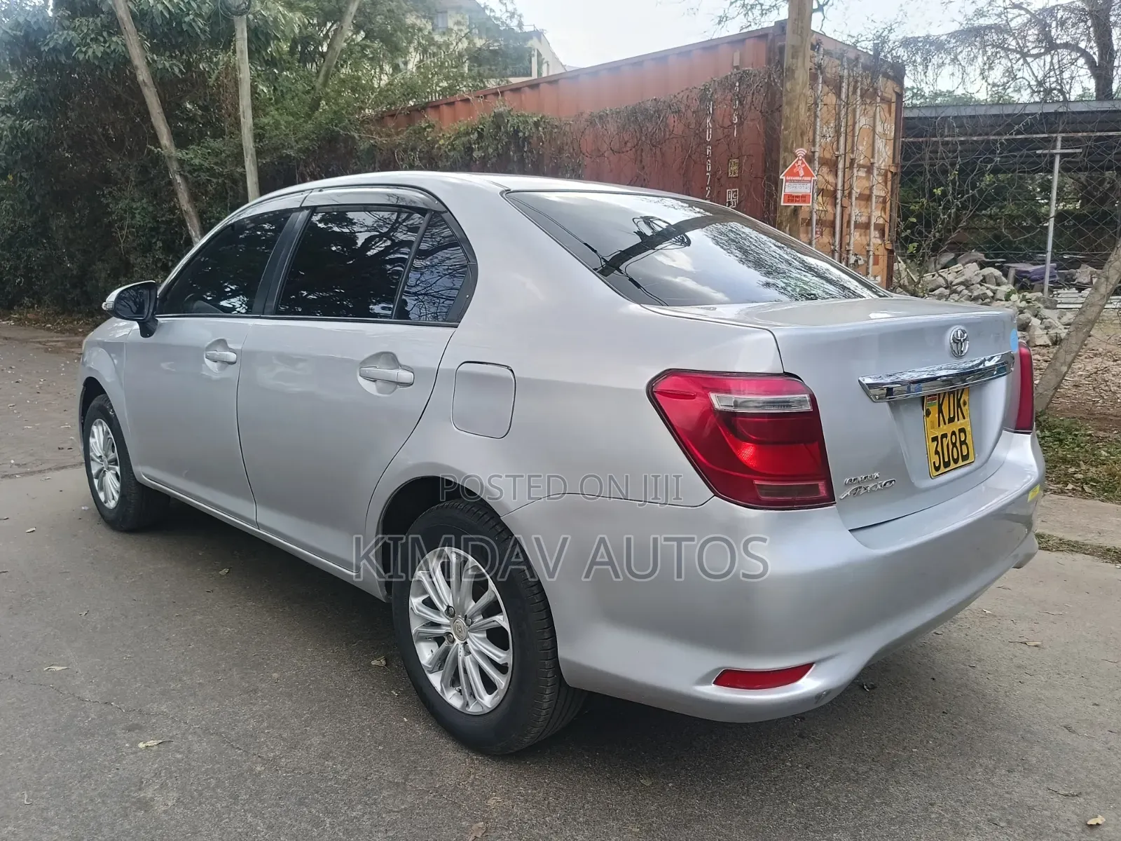Toyota Axio 1.5 G 2WD 2015 Silver