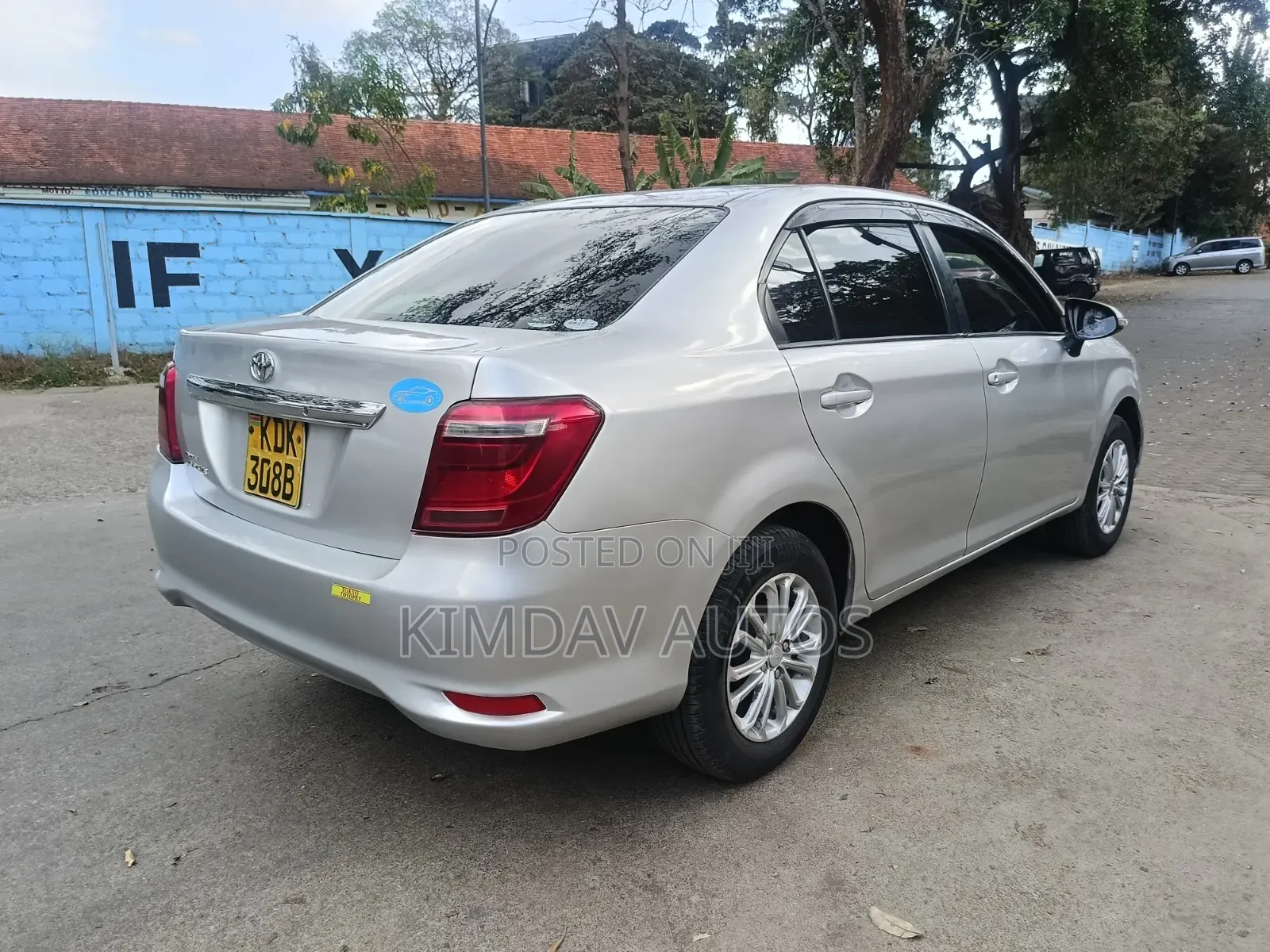 Toyota Axio 1.5 G 2WD 2015 Silver