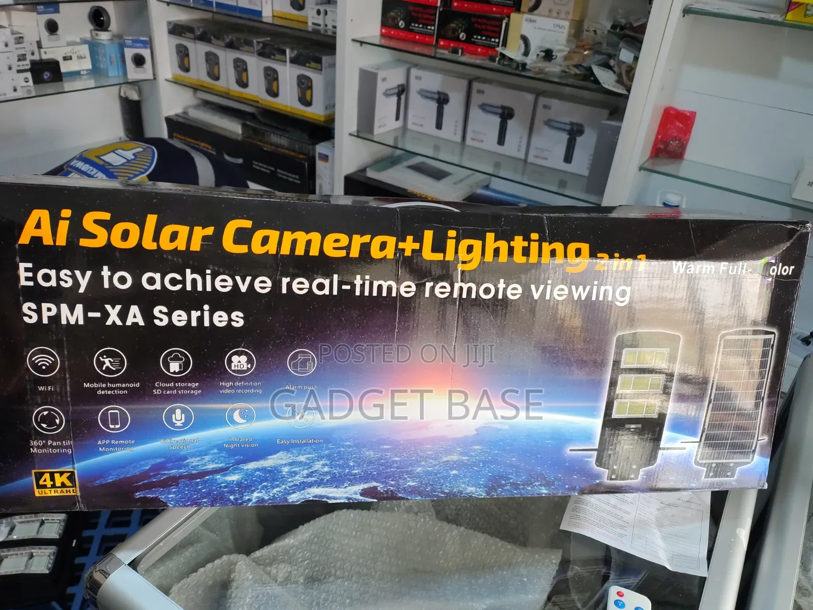 AI Solar Security Camera With LED Floodlight – 2-in-1 Outdoor CCTV