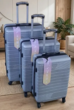 3 in 1 Fibre Suitcase Set Size 4 - 63cm 57cm 48cm - New