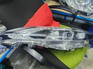 Harrier Headlight