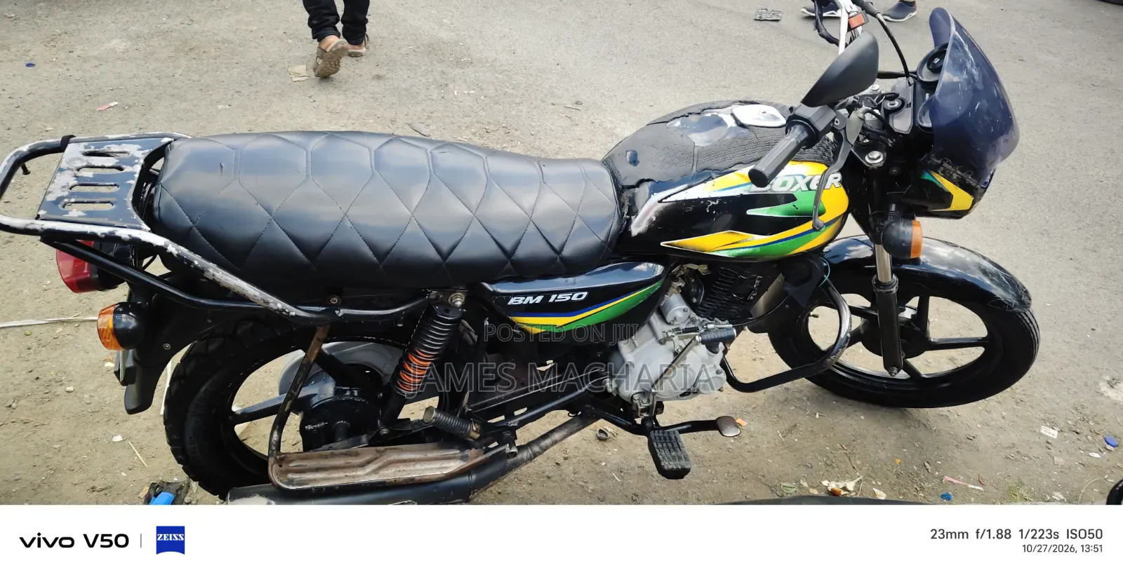 Bajaj Boxer 150 UG 2025 Black