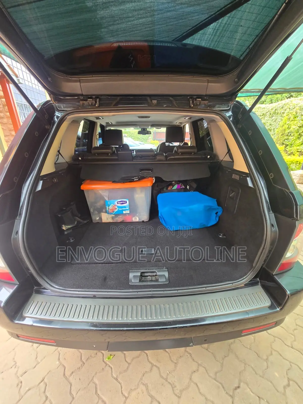 Land Rover Range Rover Sport 2011 Black