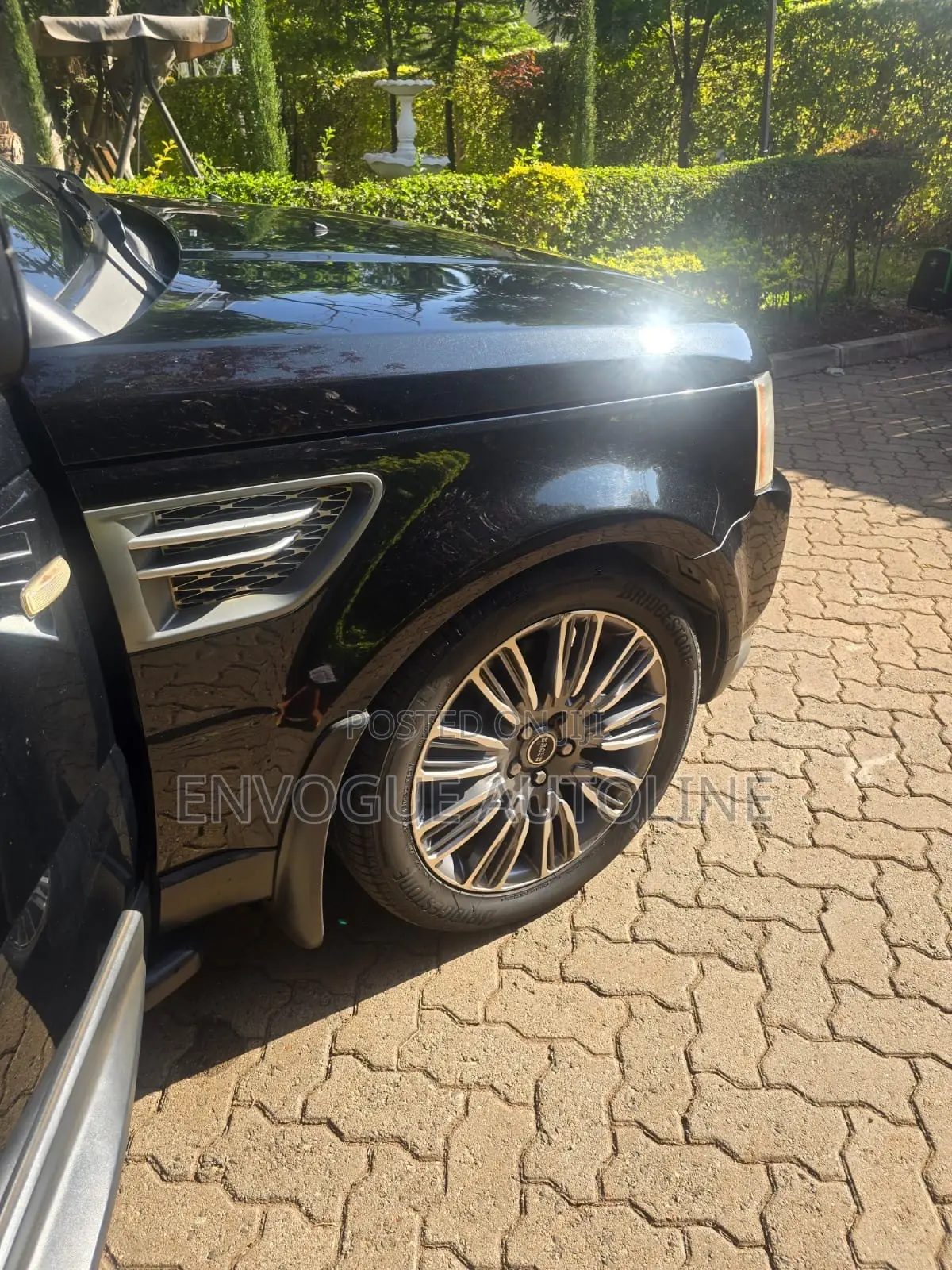 Land Rover Range Rover Sport 2011 Black
