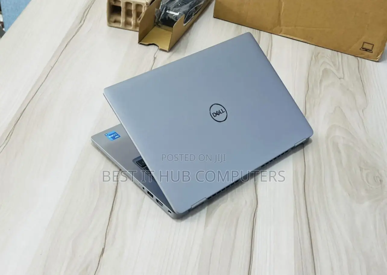 Laptop Dell Latitude 5330 16GB Intel Core i7 SSD 512GB