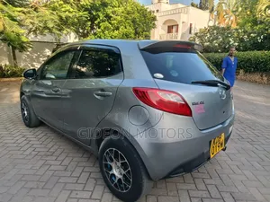 Mazda Demio 2013 Silver