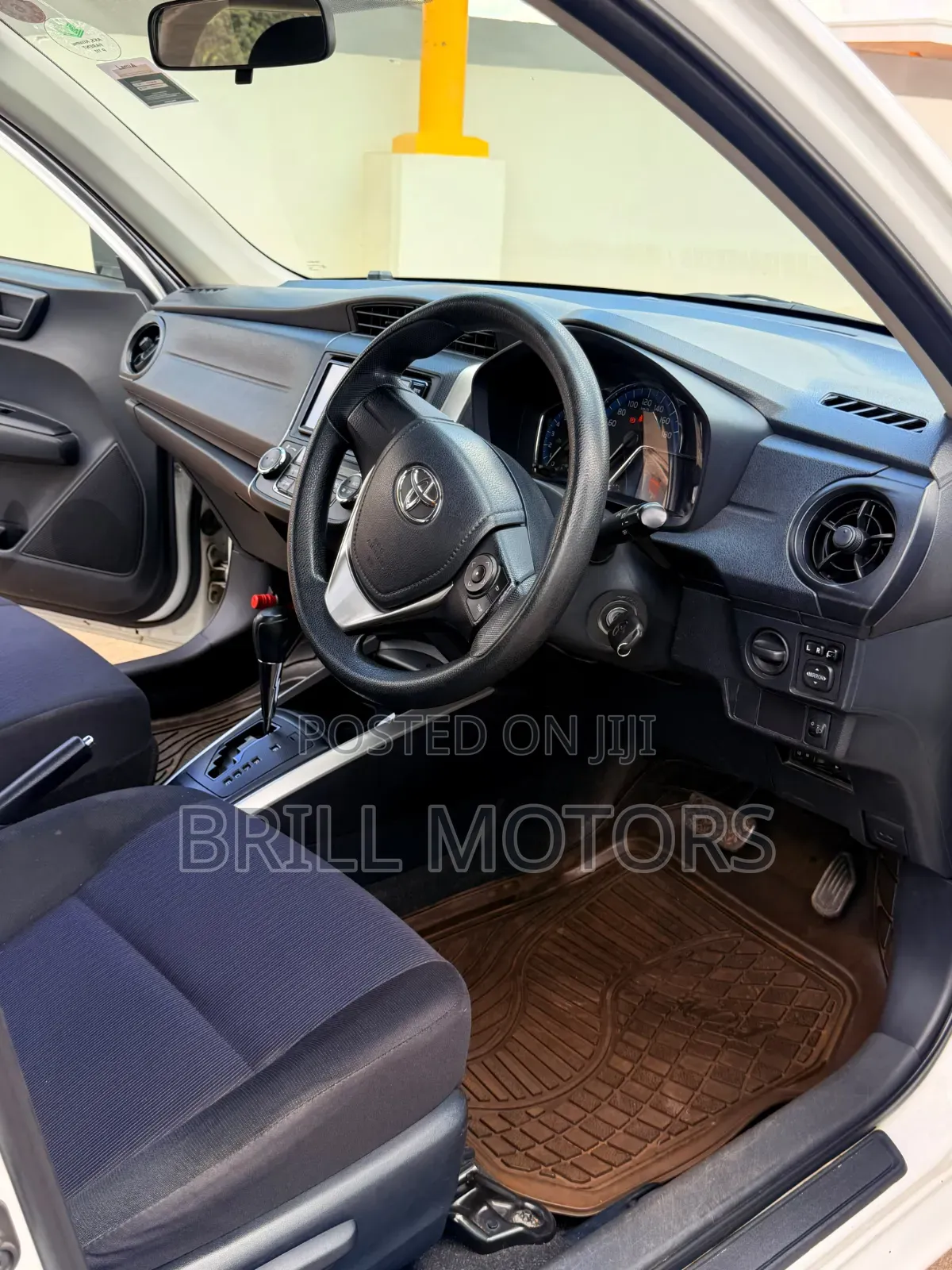 Toyota Corolla Fielder 2017 White