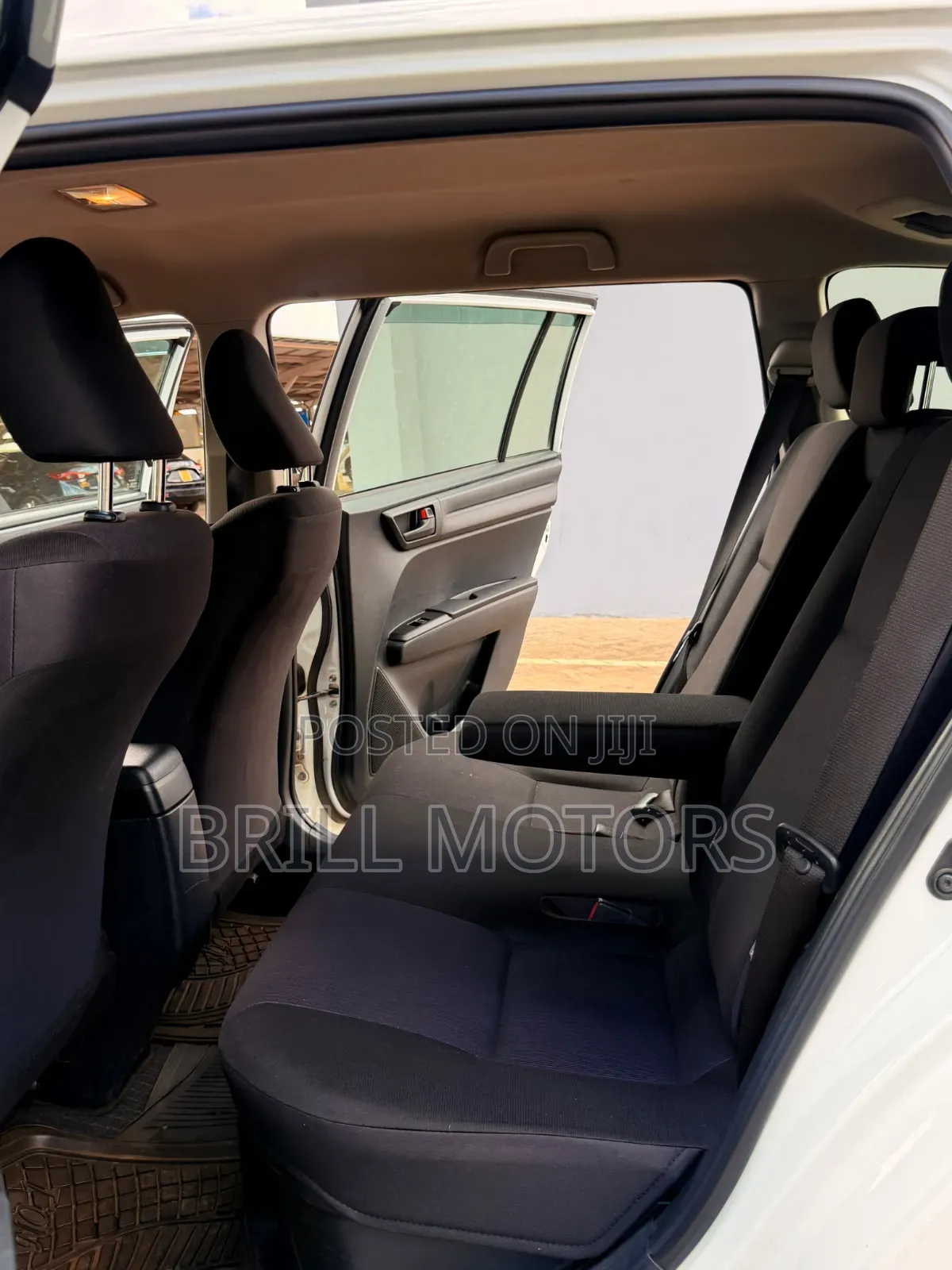 Toyota Corolla Fielder 2017 White