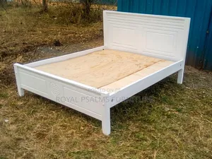 Heavy-Duty 5*6 Modern White Wooden Bed Frame