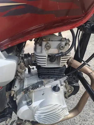TVS HLX Plus ES 2023 Red