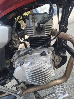 TVS HLX Plus ES 2023 Red