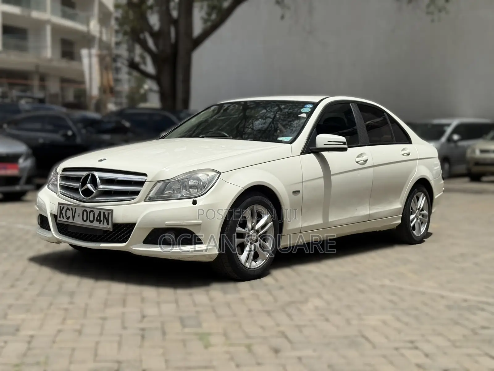 Mercedes-Benz C200 2012 White