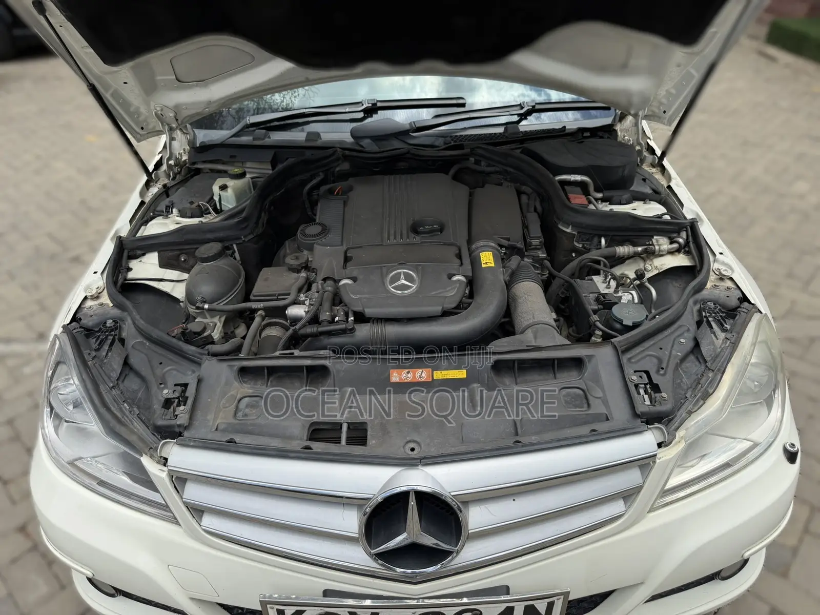 Mercedes-Benz C200 2012 White