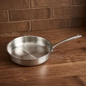 26 CM *Stainless Steel Non-Stick Frying Pan*