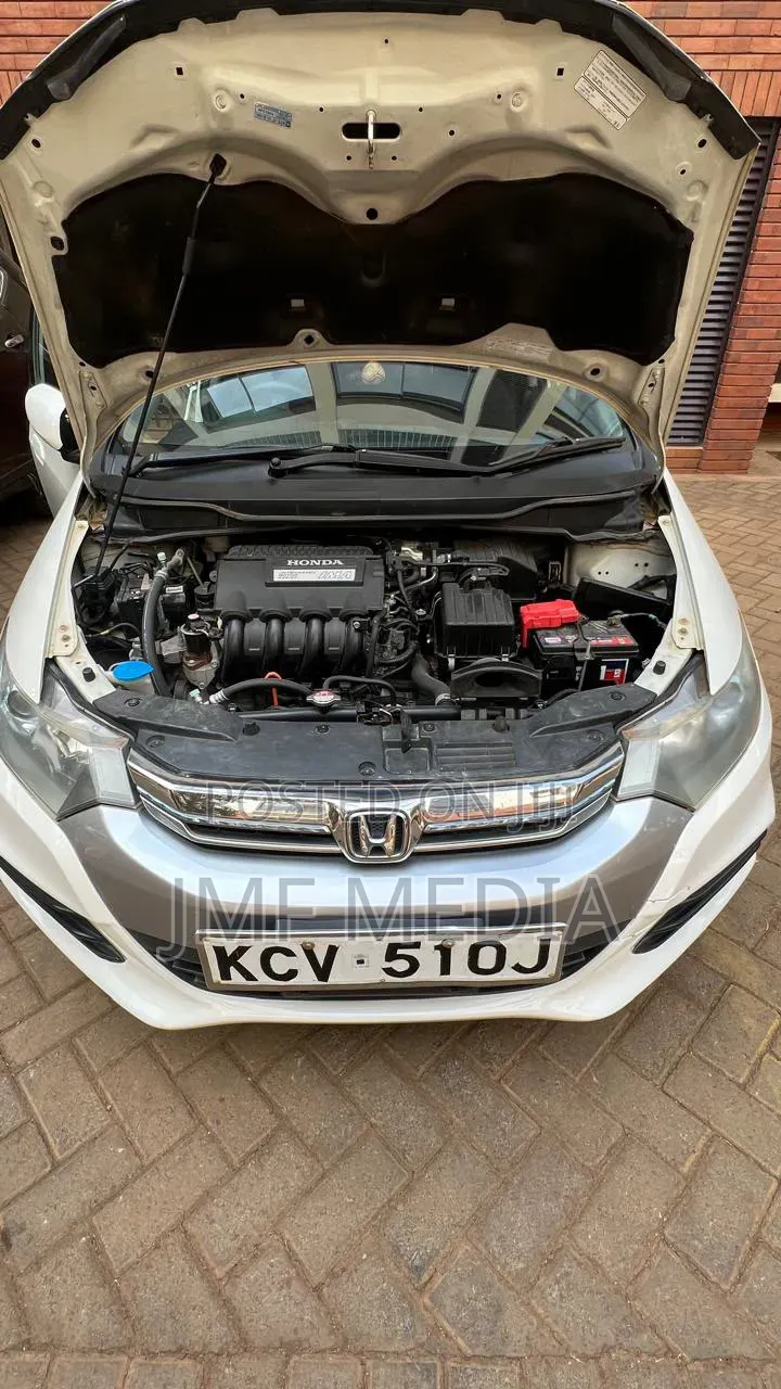 Honda Insight 2012 White