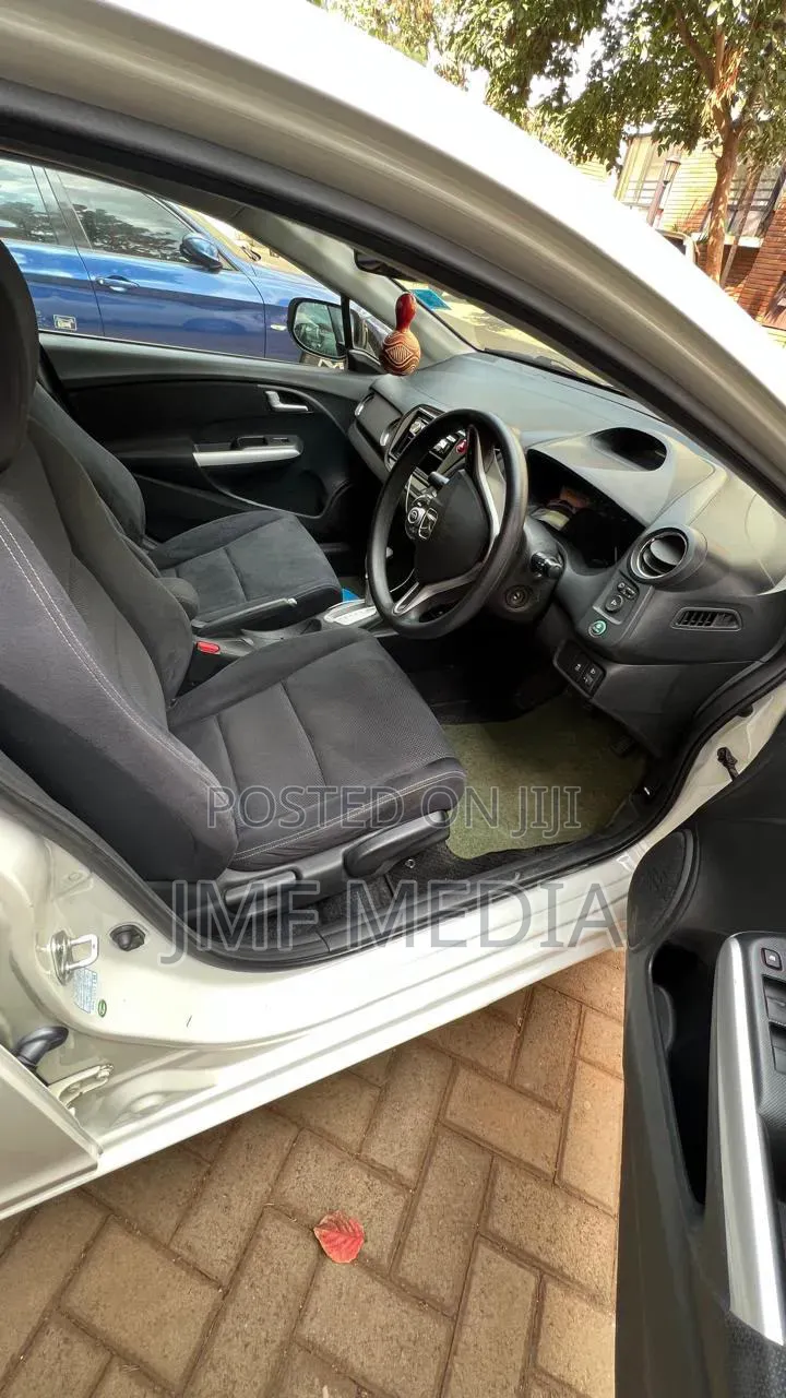 Honda Insight 2012 White
