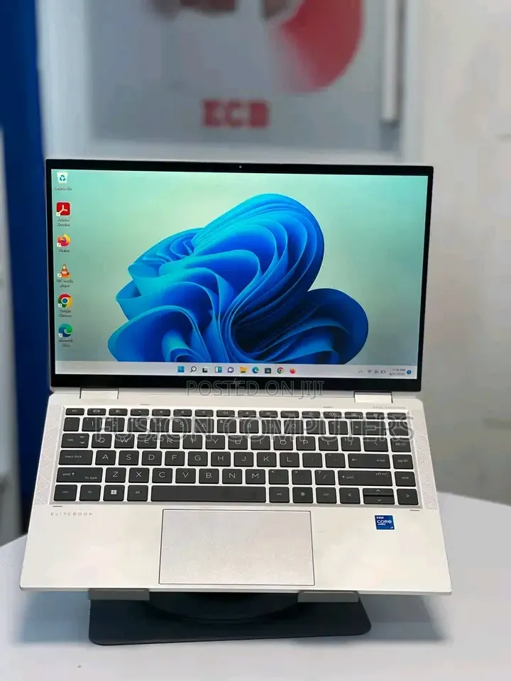 Laptop HP EliteBook 1040 G8 16GB Intel Core i7 SSD 512GB