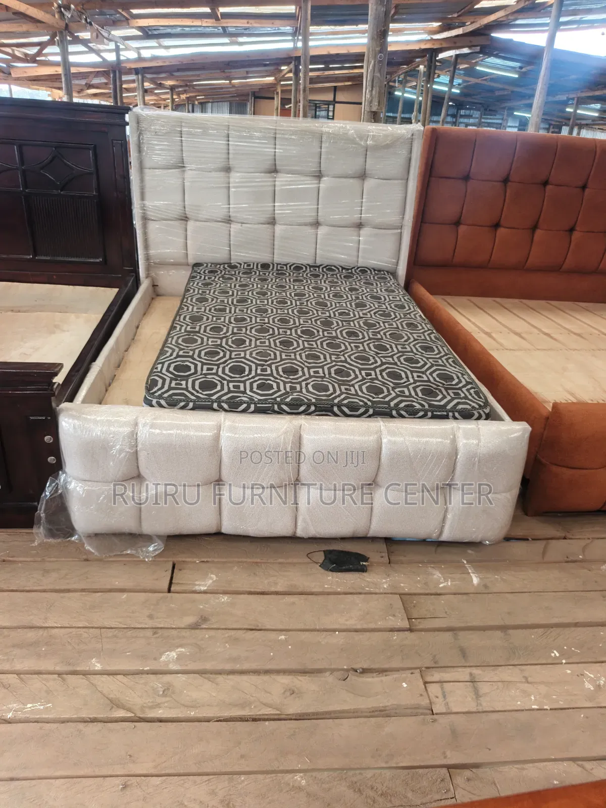 Chester Bed