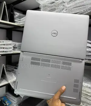 Laptop Dell Latitude 5310 8GB Intel Core i7 SSD 256GB