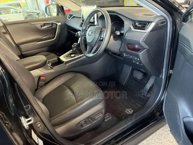 Toyota RAV4 2022 Black