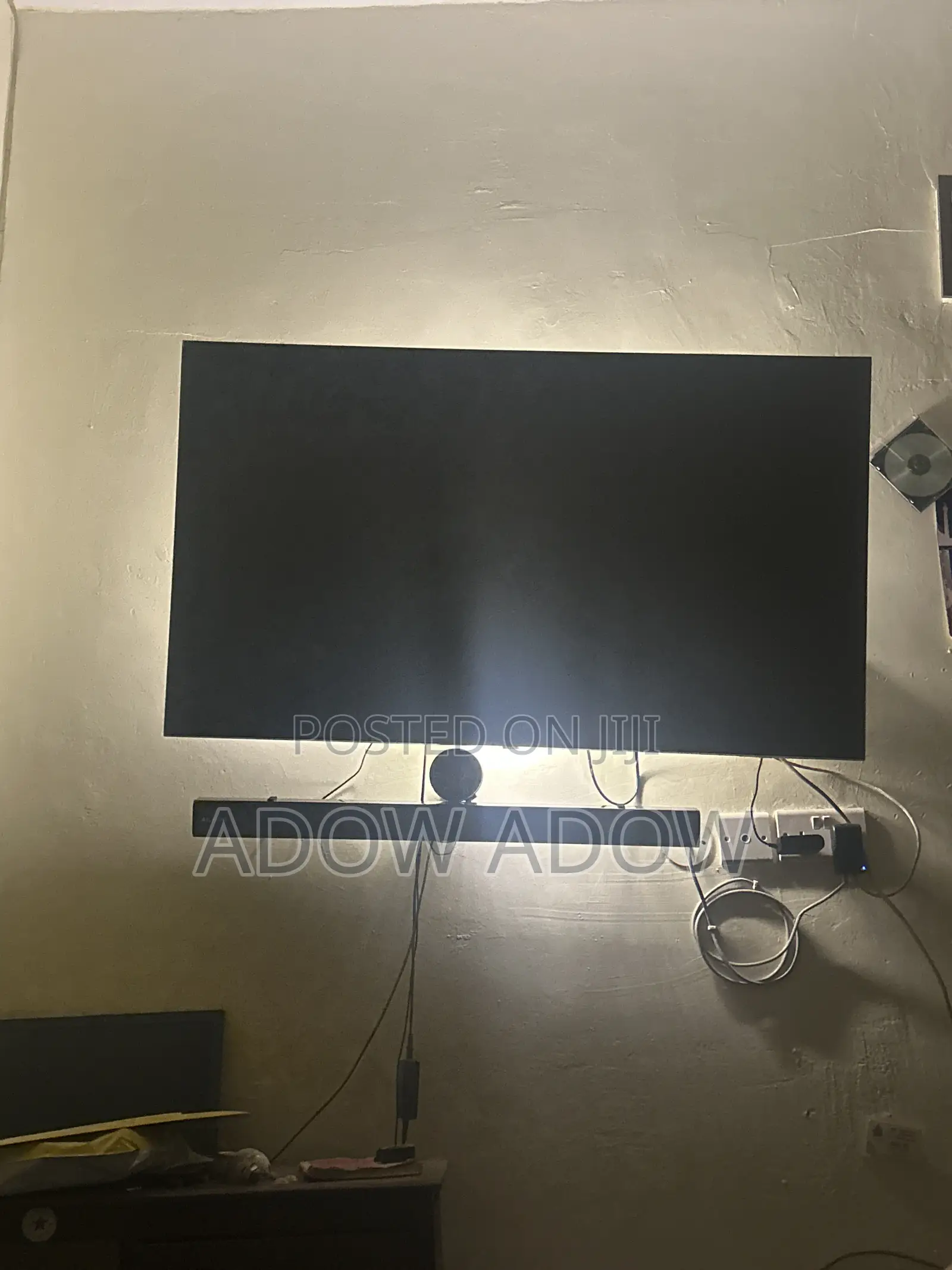 Hisense TV 50’inches