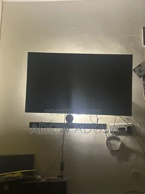 Hisense TV 50’inches