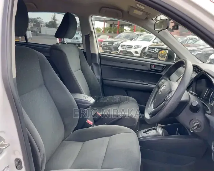 Toyota Axio 2018 White