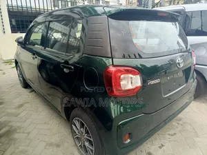 Toyota Passo 1.0 FWD 2019 Green