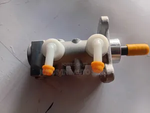Mitsubishi Canter 4D34 ,35,FE Brake Master Cylinder