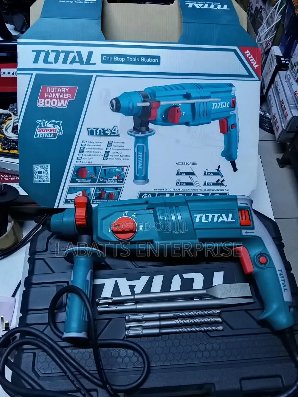 800w Total Rotary Hammer Single Chuck.