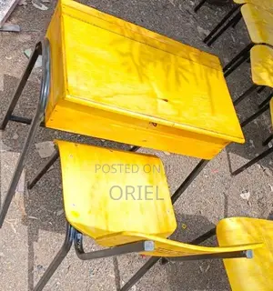Student Study Desk and Chair Set – Ergonomic Furniture for Learning