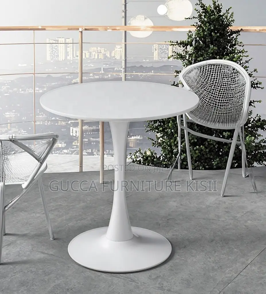 4 Seater White Eames Home Dining Round Table