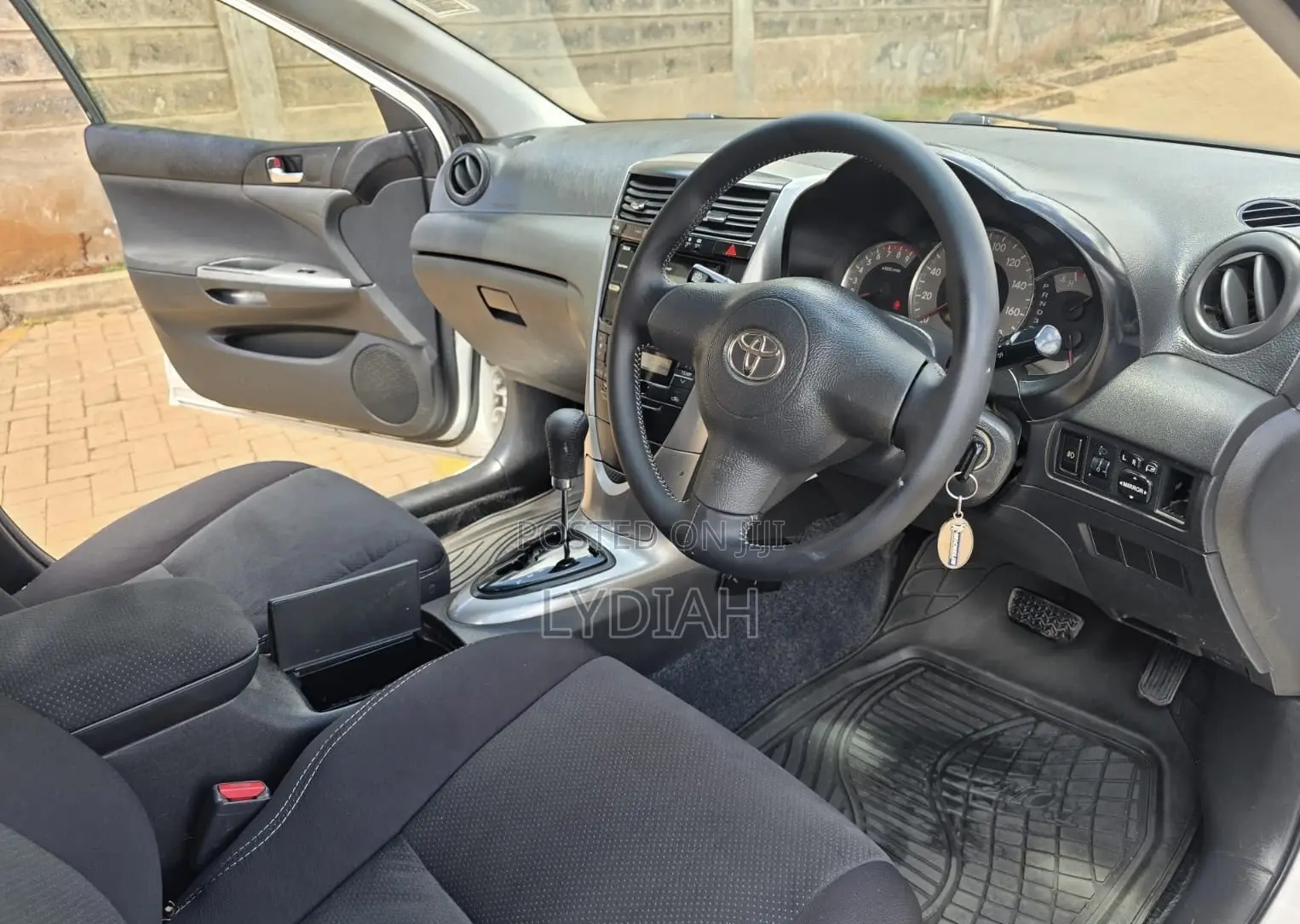 Toyota Caldina 2008 White