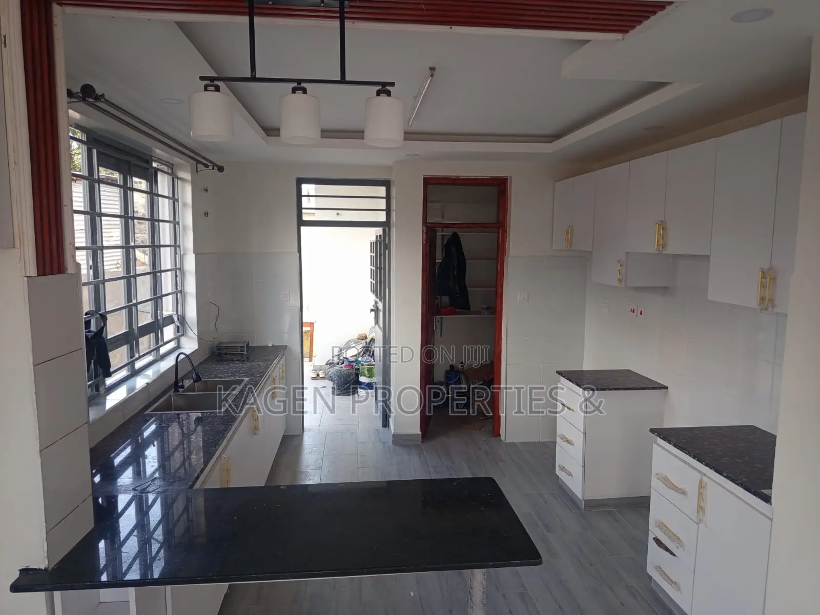4bdrm Maisonette in Nkoroi for sale
